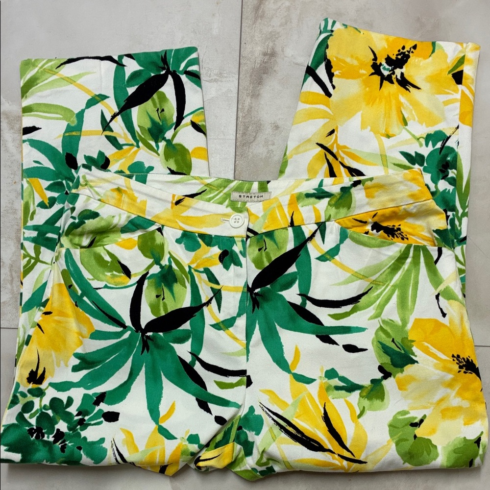 Jones New York Yellow, Green & Black Floral crop pants 32” waist